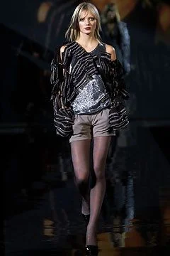 Look 9